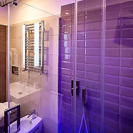 Borghese Executive Pensjonat 4*