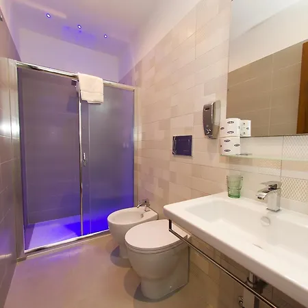 Borghese Executive Konukevi Roma